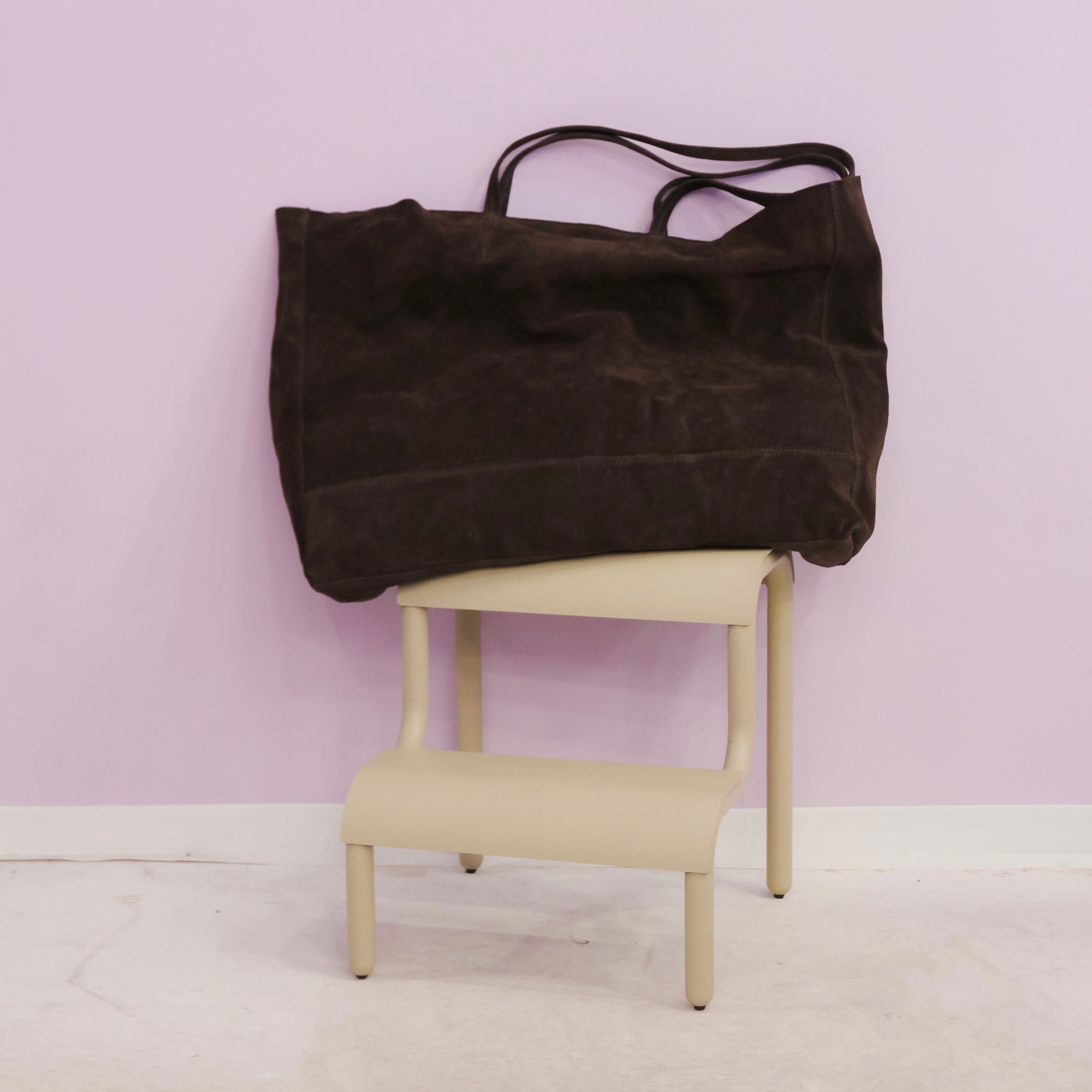 Bazaar Noir Wildledertasche